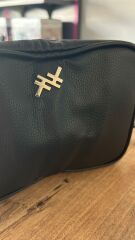 Hotiç Askılı Taşıma Çantası Siyah